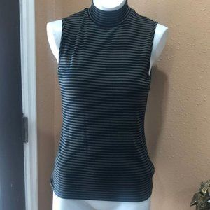Gap striped sleeveless turtleneck shirt